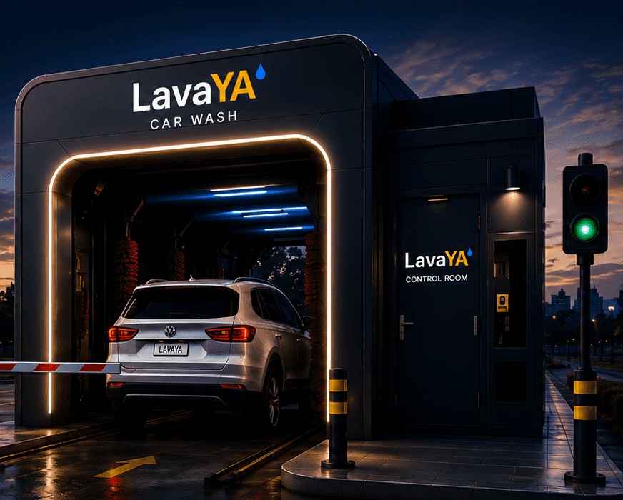 Túnel de lavado touchless LavaYA con un auto ingresando al carril